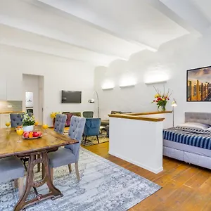 The Melchior, Luxury Industry Loft In Mitte Up To 5 Ppl With 2 Bath Appartamento